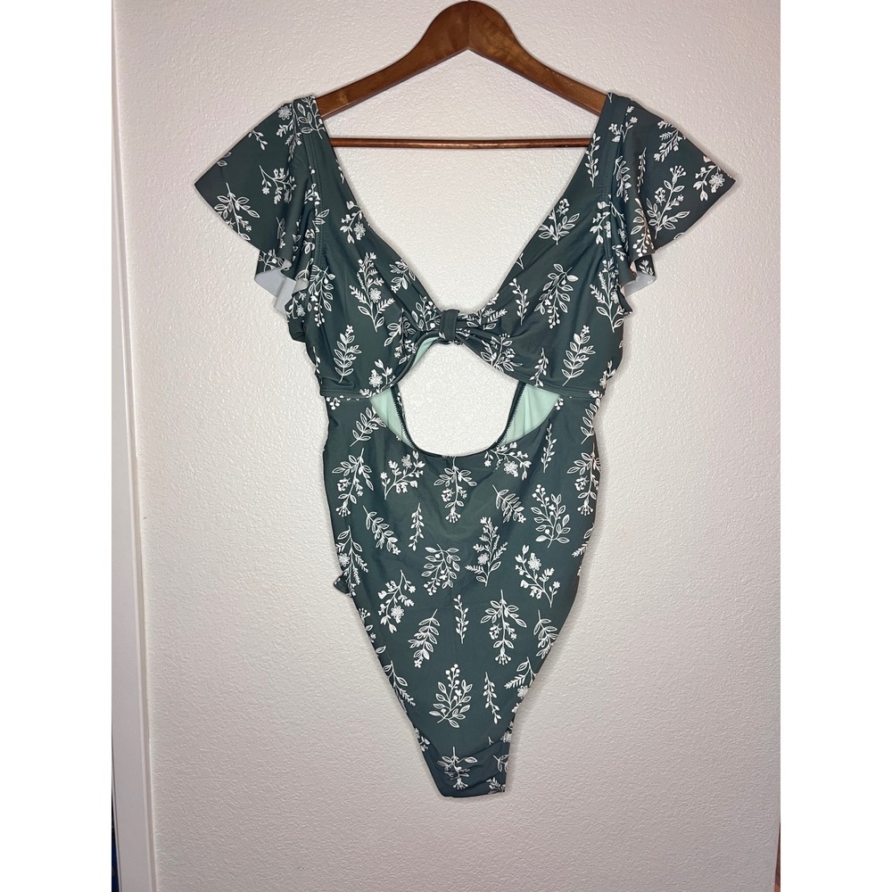 Cupshe One Piece Swimsuit Medium Green Floral Cutout Ruffle Sleeve Bathing Suit